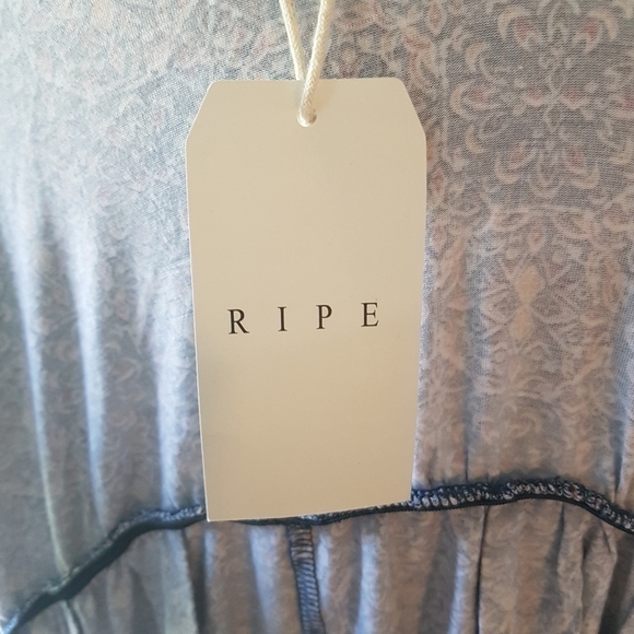 Ripe Romper - Picture 10 of 10